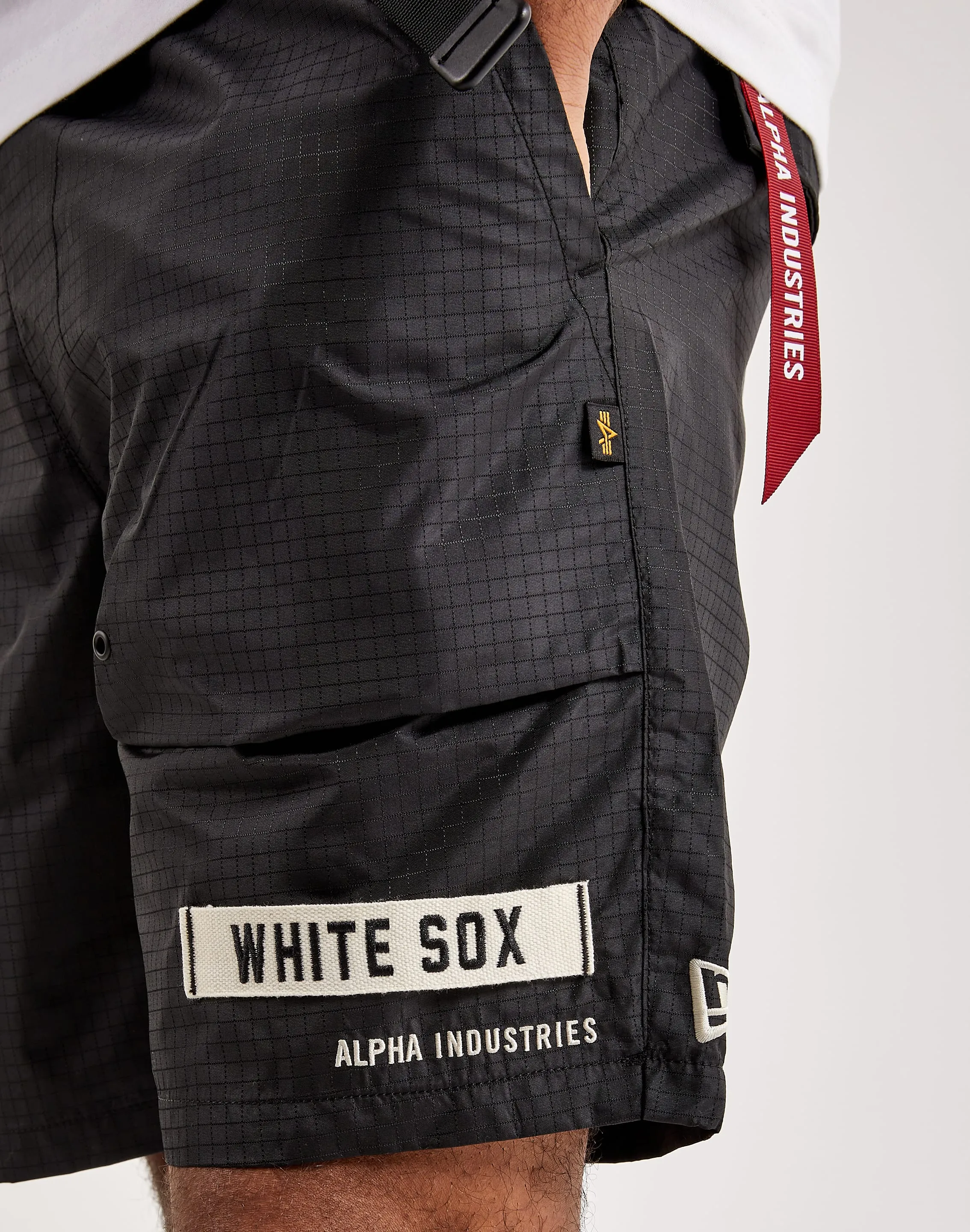 Alpha Industries Chicago White Sox Shorts