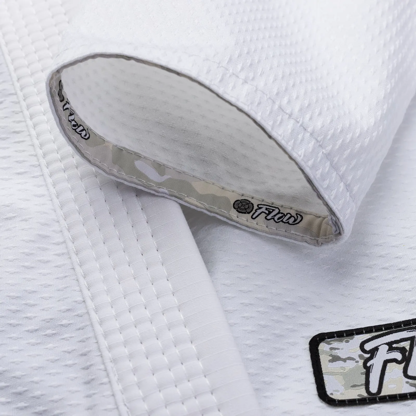 Flow Kimonos Alpine Pro 2.6 White