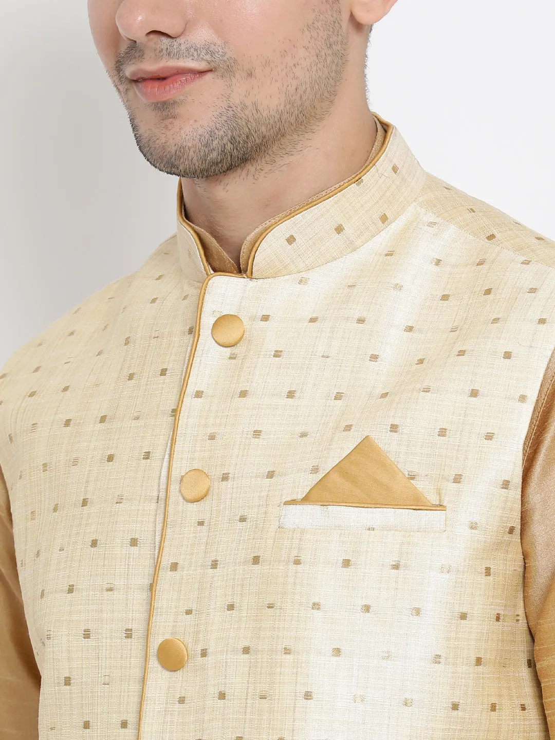 VASTRAMAY Men's Gold Zari Jacket Set